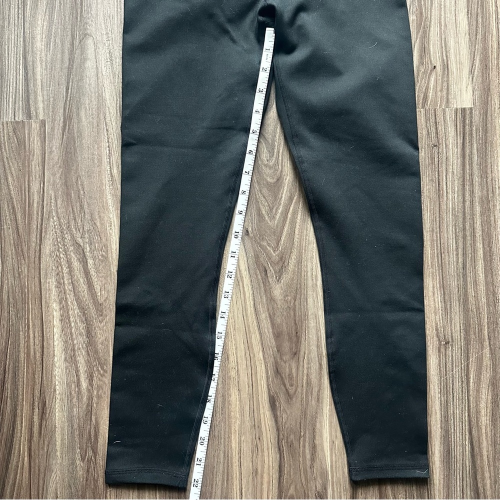 NWT Fabletics Salar Solid Powerhold Black Legging… - image 9